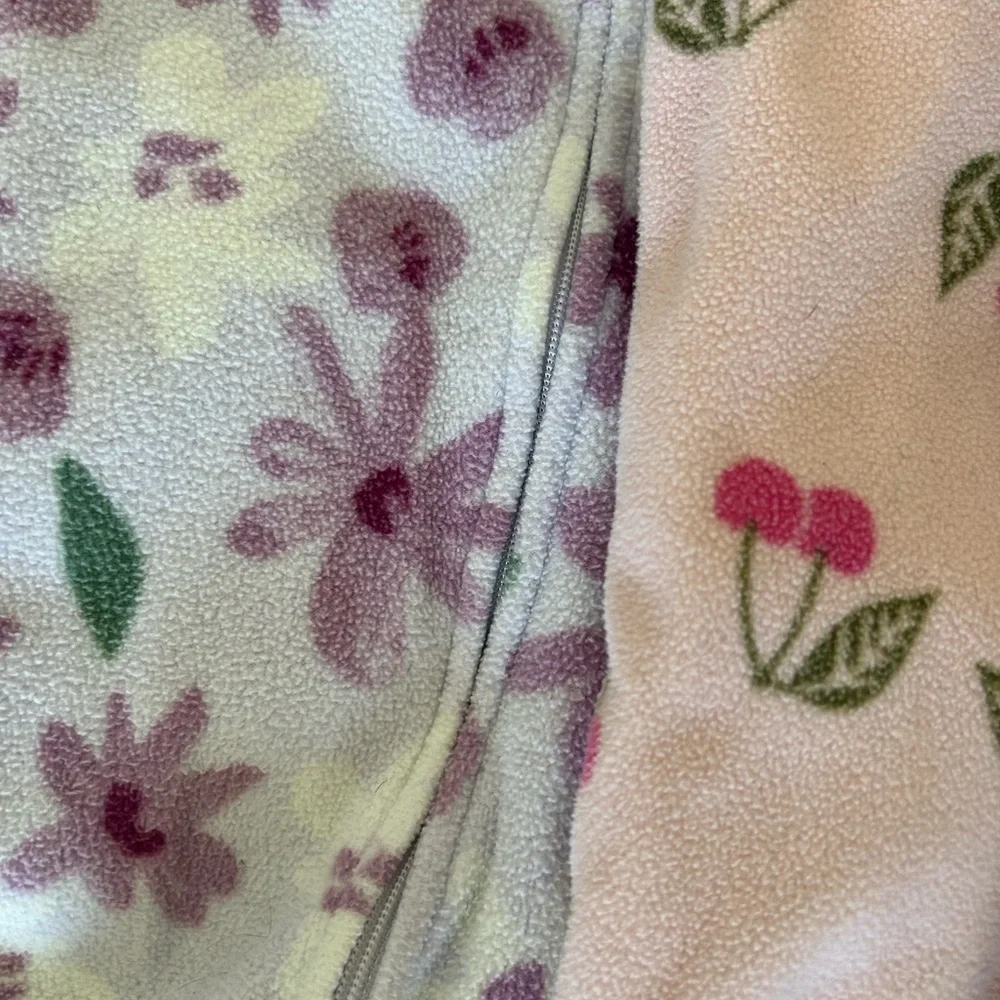 Carters PJ Bundle - Picture 6 of 6